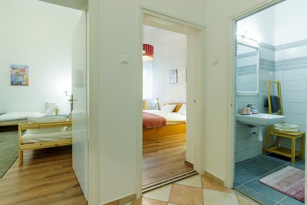 Sophie Apartman エゲル エクステリア 写真