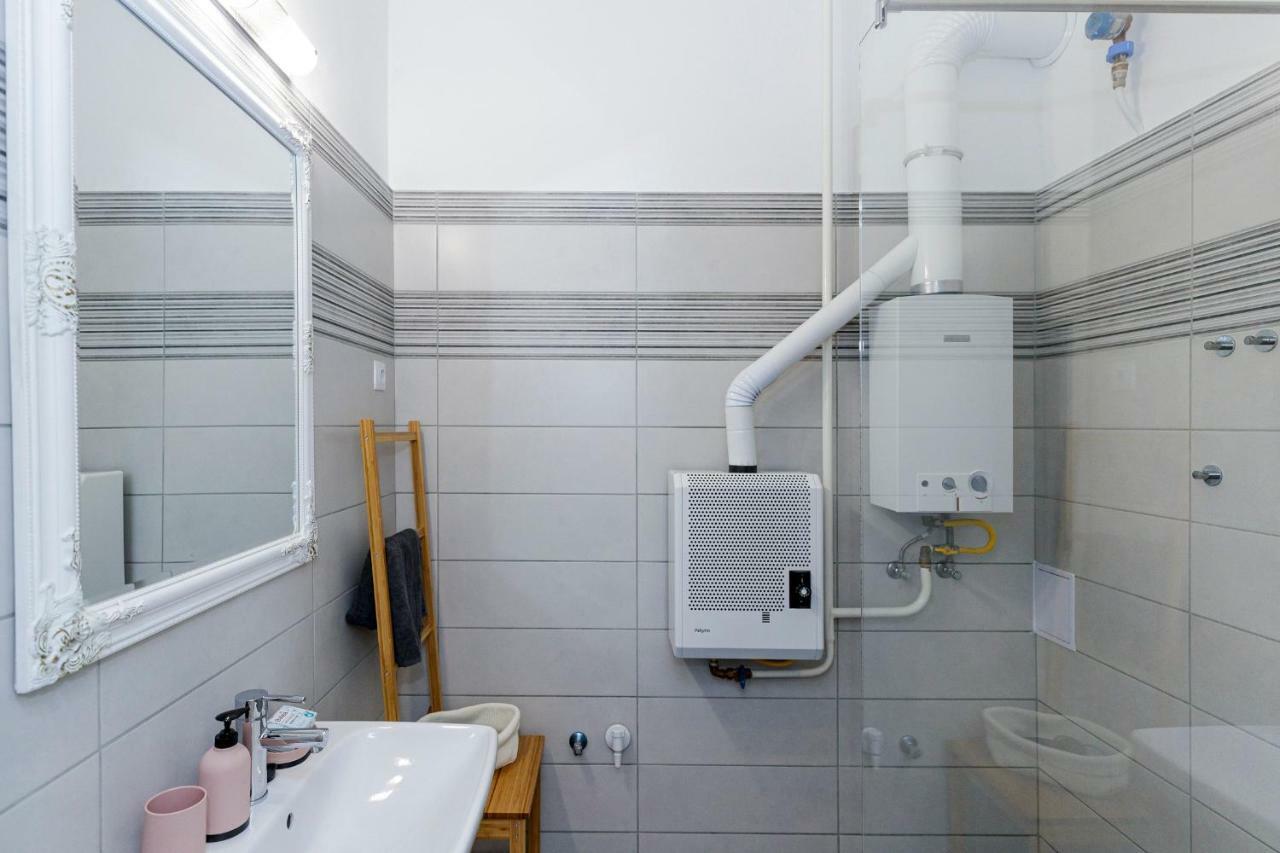 Sophie Apartman エゲル エクステリア 写真