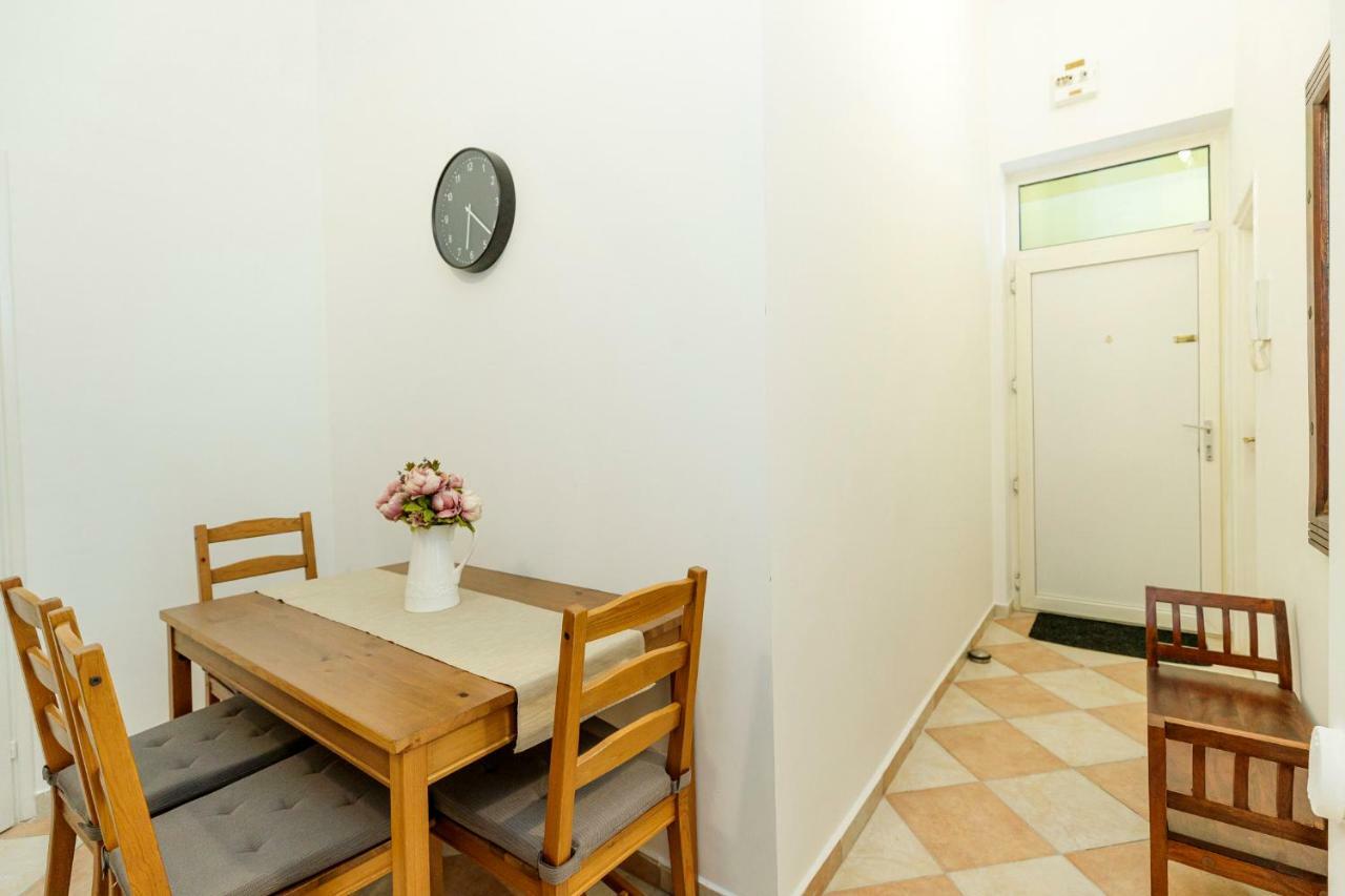 Sophie Apartman エゲル エクステリア 写真