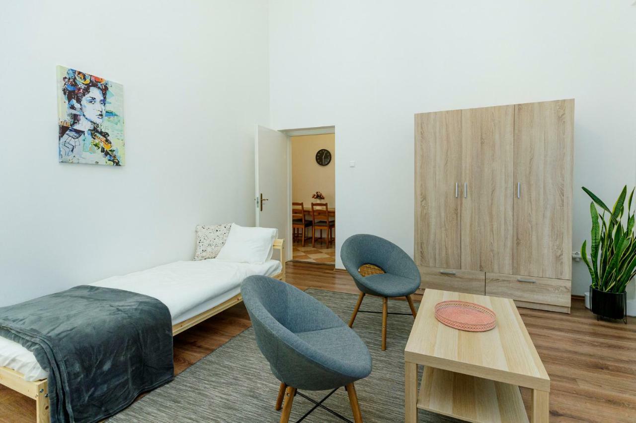 Sophie Apartman エゲル エクステリア 写真